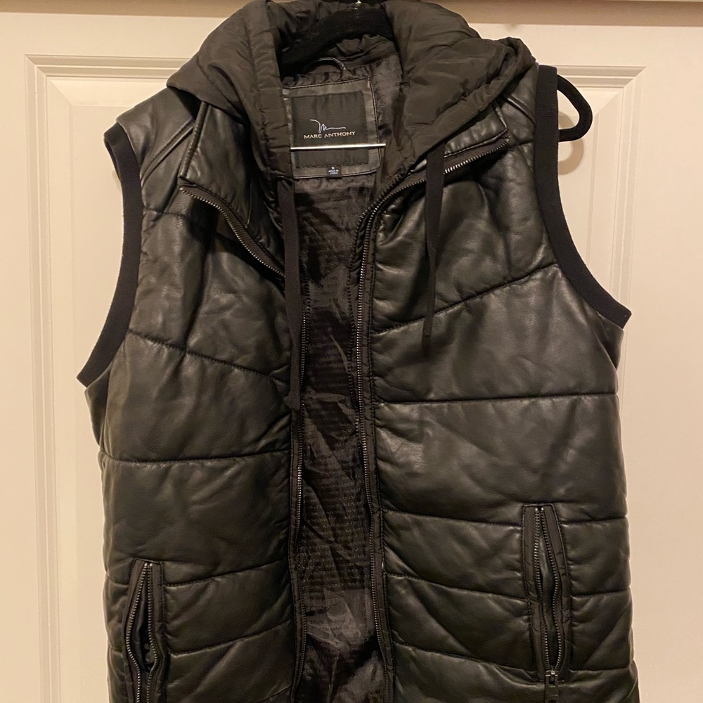 Marc Anthony vest